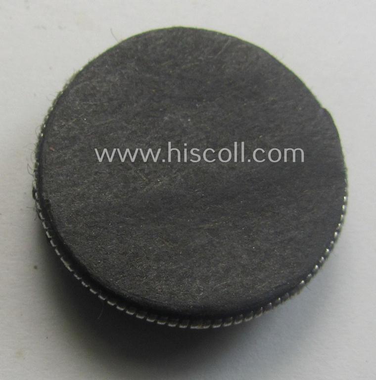 Hand-embroidered, WH (Heeres o. Luftwaffe) officers'-pattern side-cap-cocarde (ie. 'Mützenkokarde für Offiziers-Schiffchen')