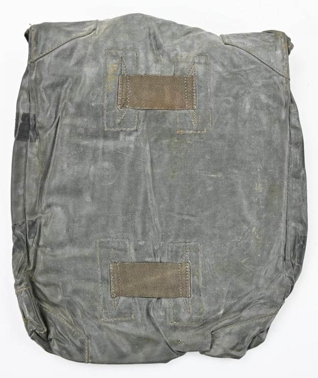 German WH M31 Gascape Pouch