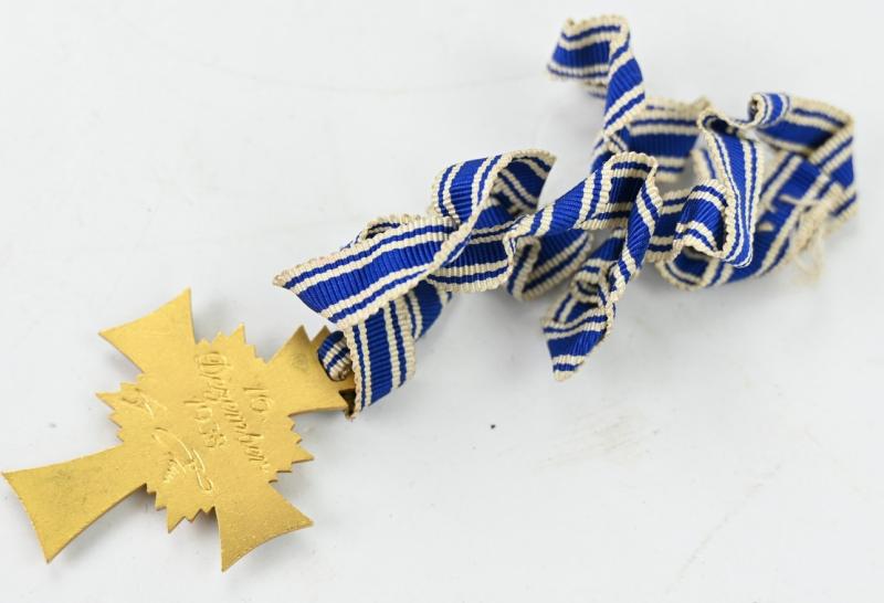 German Mother Cross in Gold with Case