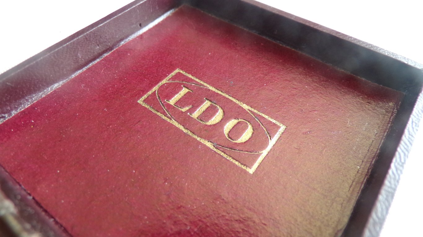 Bordeaux Red LDO Case