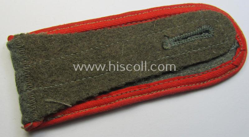 Single, later-war-period (ie. so-called: 'M44'-pattern-), simplified, WH (Heeres) NCO-type shoulderstrap as was intended for usage by an: 'Uffz. eines (Sturm)Art.-Regiments'