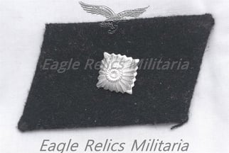 SS collar tab for an Unterscharführer.