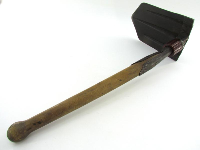 German Folding E-tool (Klappspaten) by Voss & Schröder