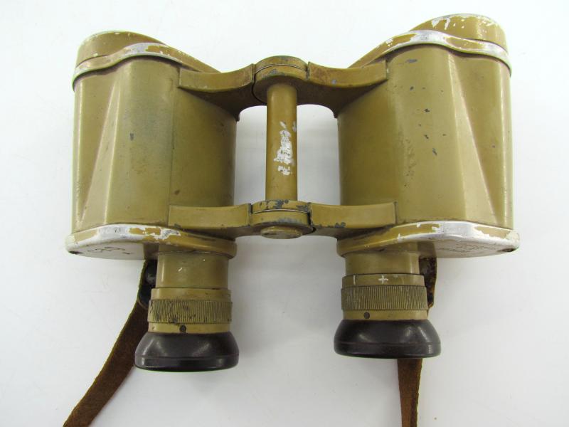 Wehrmacht tan colored binoculars ‘Dienstglas’ 6×30 by CAG