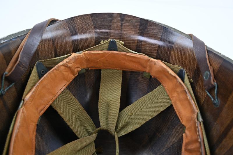 US WW2 M1 Swivel Bale Combat Helmet 'Schleuter'