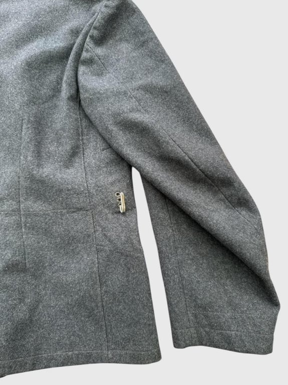 Luftwaffe Early Fliegerbluse for a "Feldwebel" of the Flak Artillery.