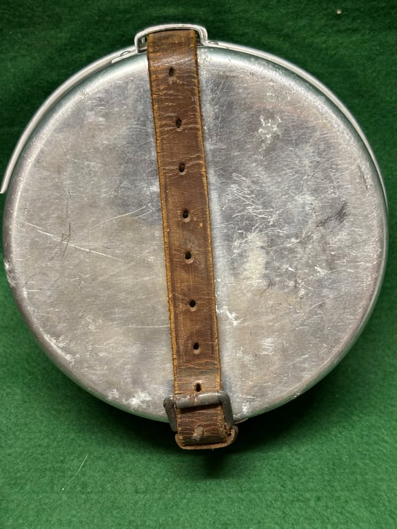 Great War Private Purchase Mess Tins and contents