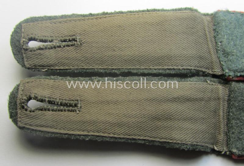 Pair of WH (Heeres) EM-type shoulderstraps: 'Soldat eines Panzer o. Panzerjäger-Abts.'