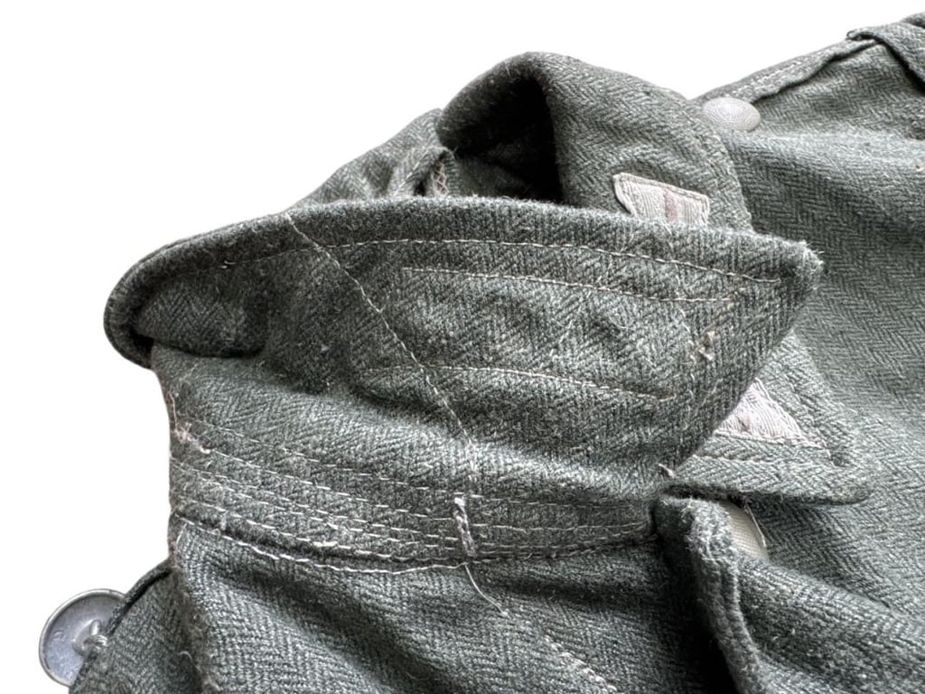 Wehrmacht ( Heer ) ‘Drillich’ (HBT) M43 Field Blouse RB Numbered 1944.