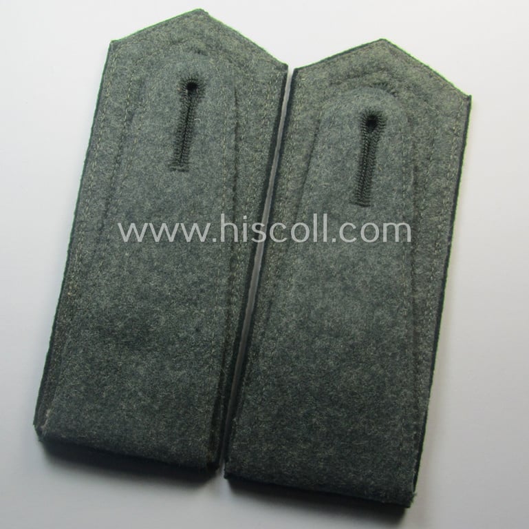 Pair of WH (Heeres), 'cyphered' so-called: 'M36'-pattern and/or pointed-styled (ie. generic-styled!) NCO-type shoulderstraps: 'Feldwebel des Infanterie-Rgts. 118'
