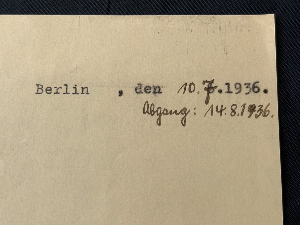 GERMAN SS – REICHSFUHRER HEINRICH HIMMLER HAND SIGNED SIGNATURE.