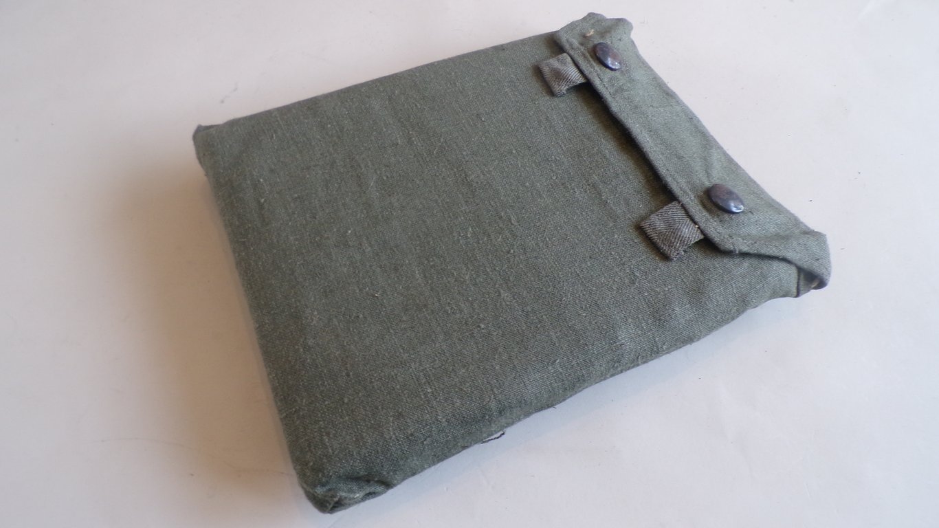 Mint Gasplane Bag & Cape Set  by agd