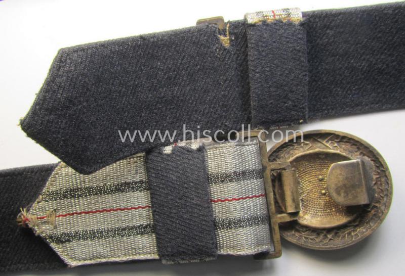 WH (Luftwaffe) 'standard-pattern', officers'-dress-model, 'Buntmetall'-based belt-buckle and accompanying 'brocade'-based belt (ie. 'Paradefeldbinde für Offiziere der Luftwaffe')