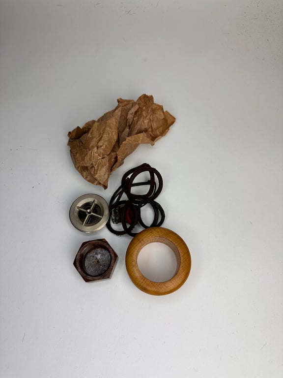 Wehrmacht "Heeres-Atmer " oxygen breathing apparatus in case