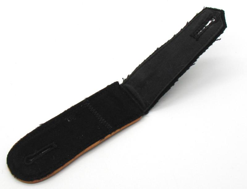 Waffen-SS Reconnaissance (Aufklärung) EM/NCO  Shoulder Board