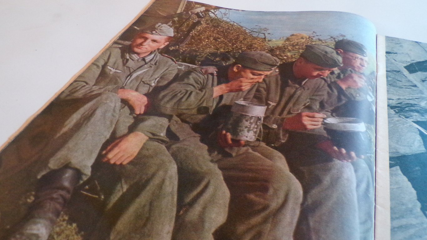 Signaal magazine (Dutch) Nr. 12 1942