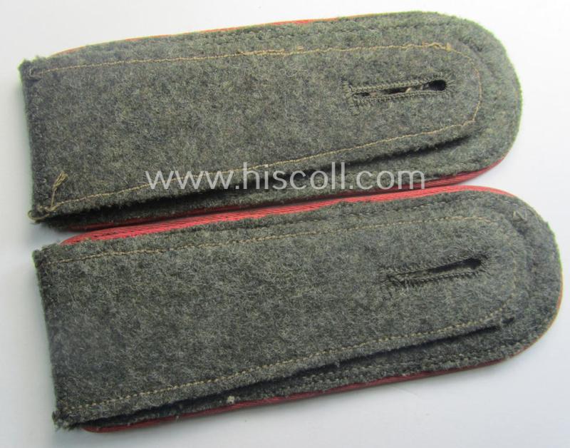 Pair of WH (Heeres) 'M41 o. M43'-pattern, NCO-type shoulderstraps as piped in the bright-pink-coloured branchcolour as was intended for an: 'Unteroffizier einer Panzerjäger-Abtgs.'