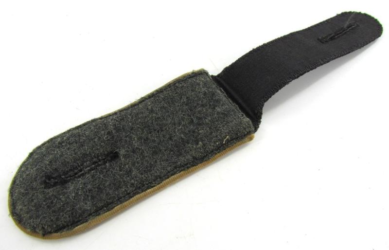 Waffen-SS Infantry EM’s Shoulder board