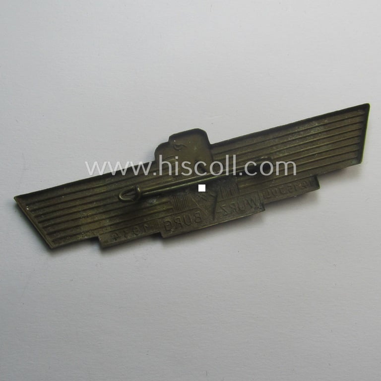HJ/BDM (ie. 'Hitlerjugend' or: 'Bund Deutscher Mädel') day-badge (ie. 'tinnie' or: 'Veranstaltungsabzeichen') being a non-maker-marked example depicting a stylished eagle and bearing the text: '14. 15. Juli - Würzburg - 1934'