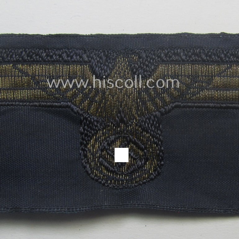 Rarely found, WH (Kriegsmarine) general-officers'-pattern cap-eagle (ie. 'Schirmmützen o. Schiffchenadler für Admirale der Kriegsmarine') as executed in (tarnished) golden-coloured, so-called: 'BeVo-flatwire-weave'-pattern