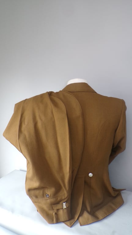 S.A Dress Tunic and Breeches Part 1