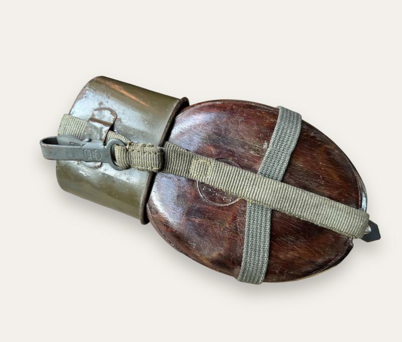 WH (HEER) Coconut Canteen and Cup