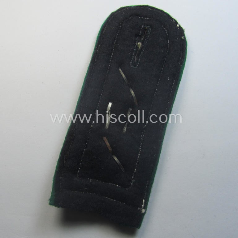 Single, WH (Heeres) NCO-type (ie. 'M40'-pattern- and 'rounded-styled-') neatly 'cyphered' shoulderstrap as was intended for usage by an: 'Oberfeldwebel des Gebirgsjäger-Rgts. 98'