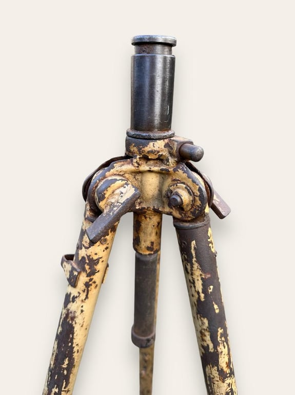 MG 34/42 Tan Tripod