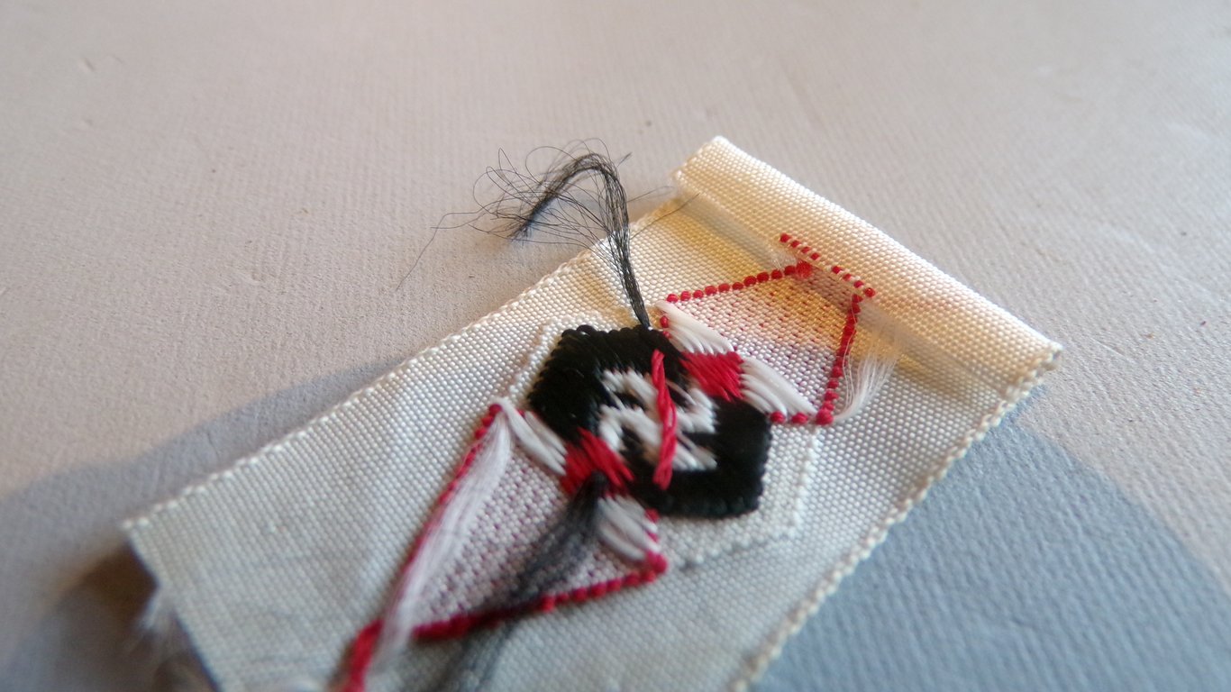 Unissued Hitler Youth Cap Diamond
