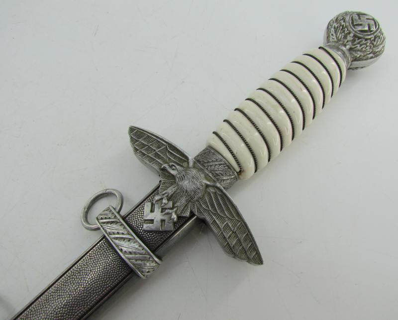 Luftwaffe Dagger by E. Pack Solingen