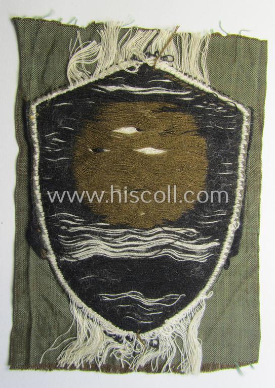 Attractive - and scarcely encountered! - female-related, enlisted- (ie. NCO-) pattern so-called: 'RADwJ'-sleeve-badge (ie. 'Ärmelabzeichen des Reichsarbeitsdienst der weiblichen Jugend') as was executed in the neat 'BeVo'-woven-pattern