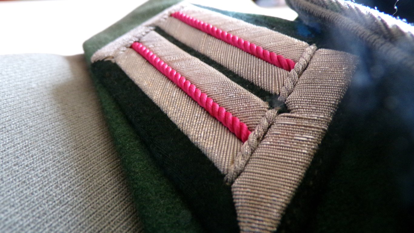 MINT Feldbluse Hauptmann d.R. Panzerjäger