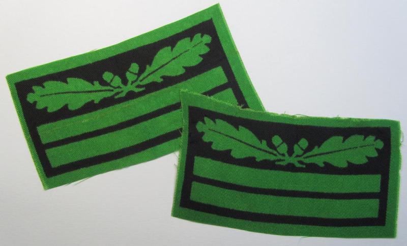 Attractive - and fully matching! - pair of officers'-pattern, WH (Heeres o. Waffen-SS) rank-insignia-bars (for usage on the various camouflaged-uniforms) as intended for an officer holding the rank of: 'Oberleutnant' (ie.: 'Waffen-SS Obersturmfüh...