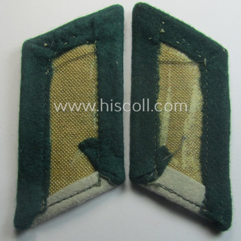 Fully matching pair of machine-embroidered, WH (Heeres) officers'-type collar-tabs (ie. 'Kragenspiegel') as was intended for an: 'Offizier und Beamter a.K. des mitteler Dienstes'