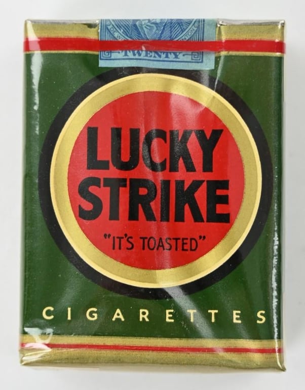 US WW2 Package of Lucky Strike Cigarets