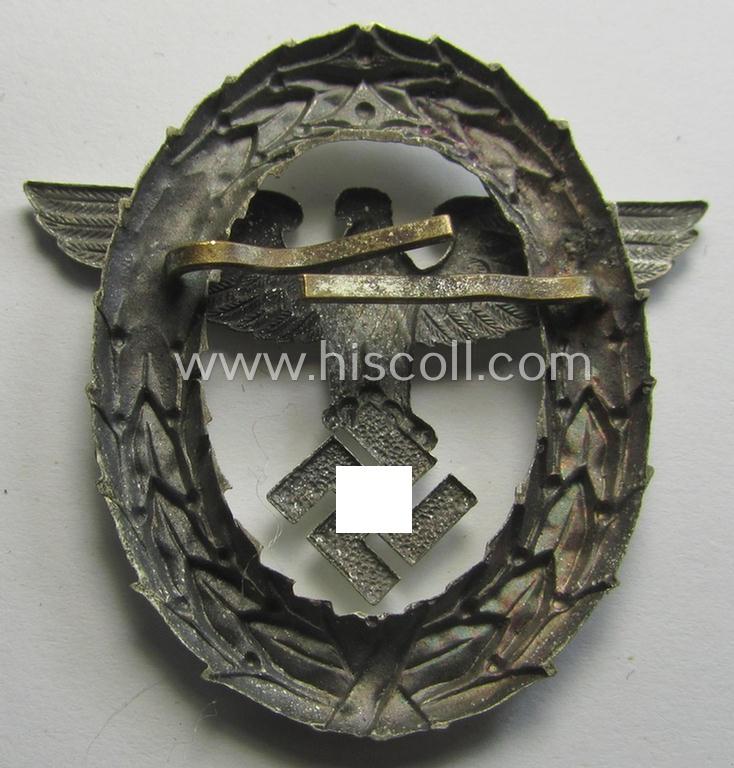 Neat - early-period- and silvered 'Buntmetall'-based! - 'Polizei'- (ie. police) visor-cap eagle being a silver-coloured- and typical non-maker-marked example as was intended for usage on the various 'Polizei' (ie. police) visor-caps