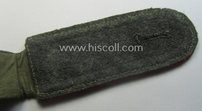 Single, WH (Heeres) 'tropical-issued' ie. 'DAK'-related, NCO-type shoulderstrap as was intended for an: 'Unterwachtmeister der Artillerie-Trpn.'