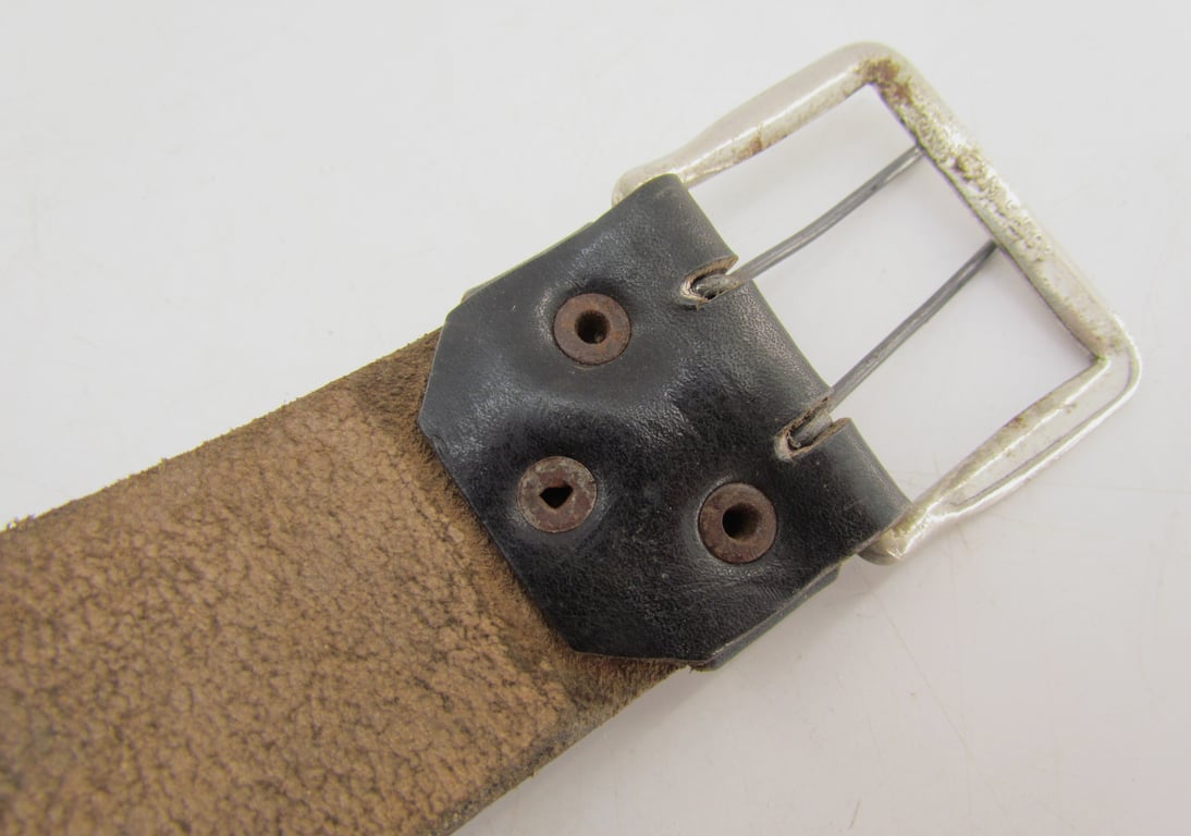 BDM (Bund Deutscher Mädel) leather service belt with RZM marked buckle