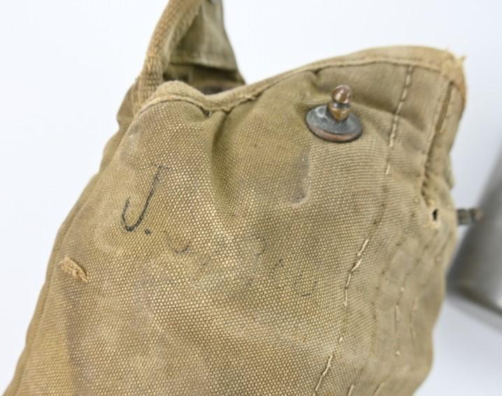 US WW2 British Made M-1941 Cavalry/Paratrooper Canteen