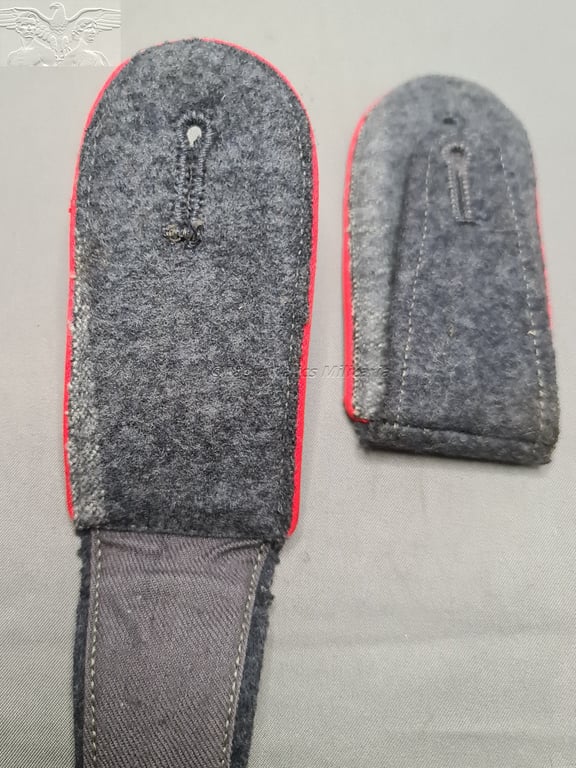 Matched Pair of Luftwaffe "Flak" Shoulder Boards