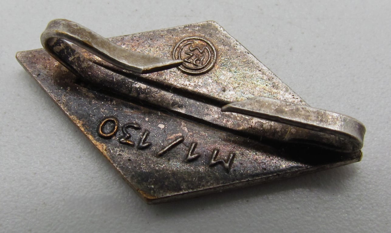 Hitler Youth Cap Badge by RZM M1/130