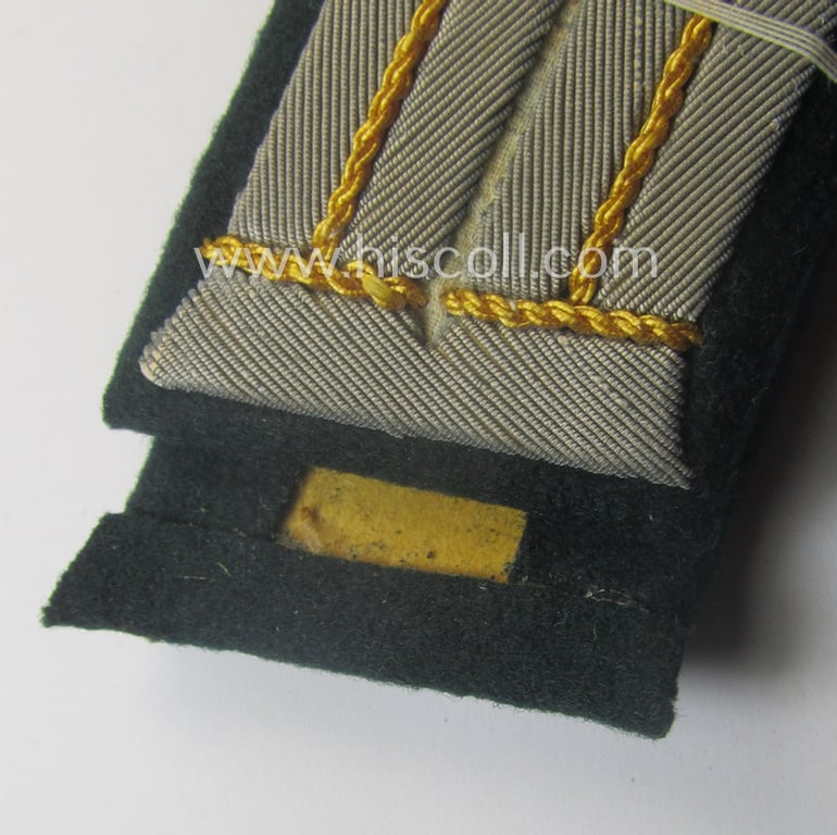 Superb pair of WH (Kriegsmarine) officers'-pattern collar-tabs (ie. 'Kragenspiegel'): 'Offizier der Küsten- o. Marine-Art.'