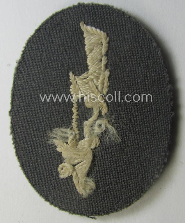 WH (Heeres) trade- and/or special-career insignia ie. hand-embroidered signal-blitz: 'Infanterie-Trpn.'
