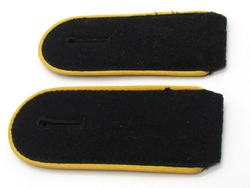 Waffen SS Reconnaissance (Aufklärung) Shoulder Boards