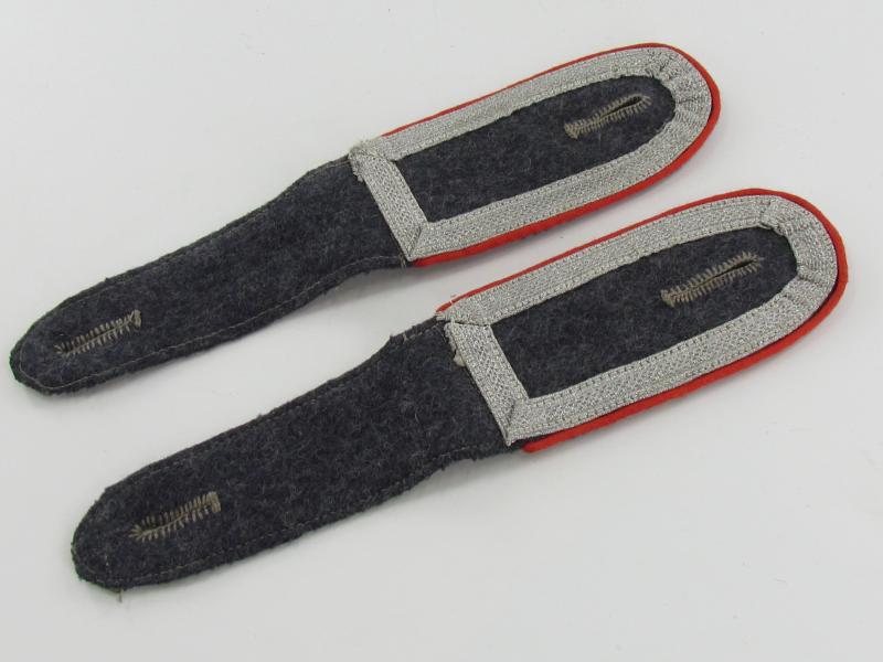 Luftwaffe Flak ( Unterfeldwebel  ) Shoulder boards