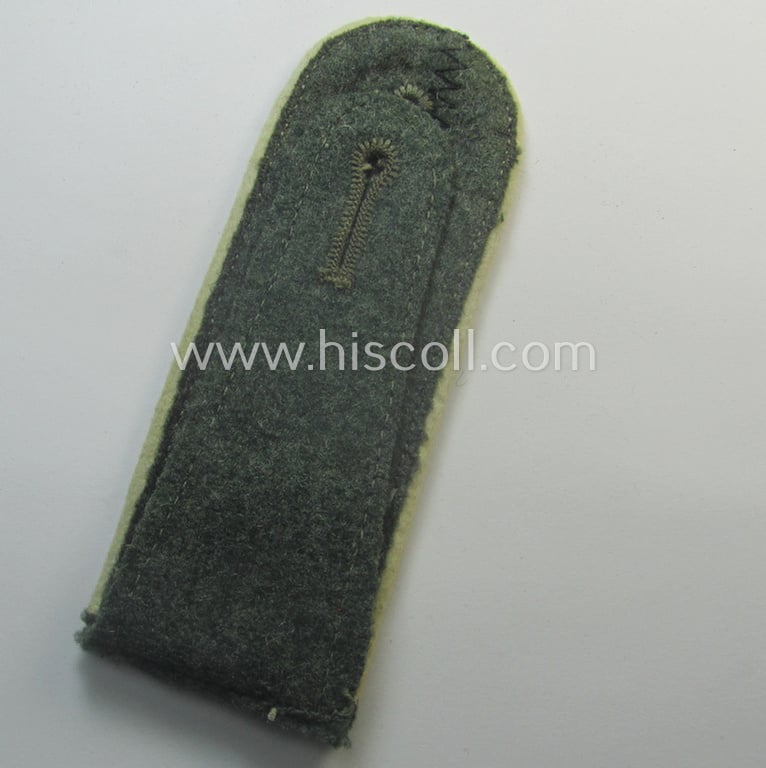 Superb - regrettably single but nevertheless rarely encountered! - WH (Heeres), early-war-period (ie. 'M41'-pattern styled) EM-type shoulderstrap for usage by a: 'Soldat eines Inf.-Rgts. der “Grossdeutschland”-Div.'