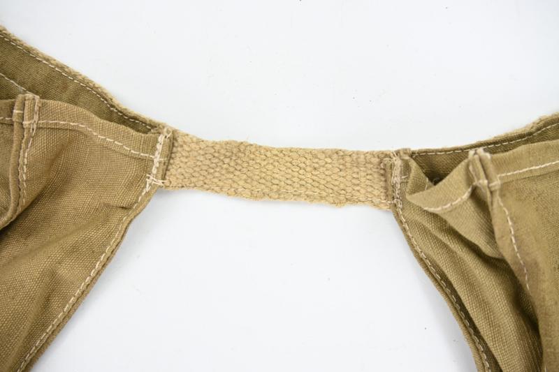 German WH 2cm Ammunition Magazine Carrying Pouch Set