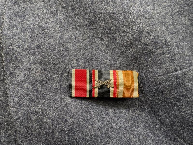 Luftwaffe Early Fliegerbluse for a "Feldwebel" of the Flak Artillery.