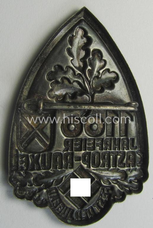 Commemorative - and unusually seen! - tin-based, silver-toned: N.S.D.A.P.- (ie. 'Jugend-) related 'tinnie' showing a branch of oakleaves, a provincal-shield and swastika-device coupled with the text: '1100 Jahrfeier Castrop-Rauxel - Fest der Juge...