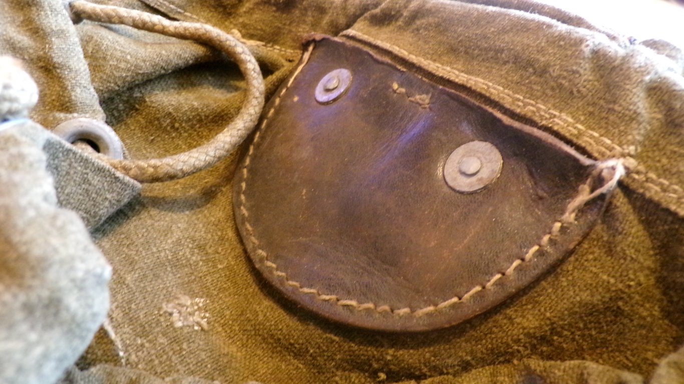 Wehrmacht / Waffen-SS M44 Artillery Rucksack